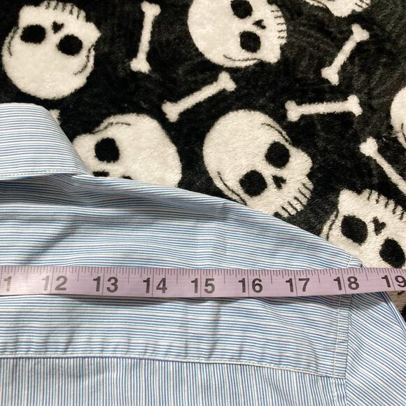 CALVIN KLEIN Men's blue vertical striped button-down shirt ~ LARGE button-down - Picture 9 of 12